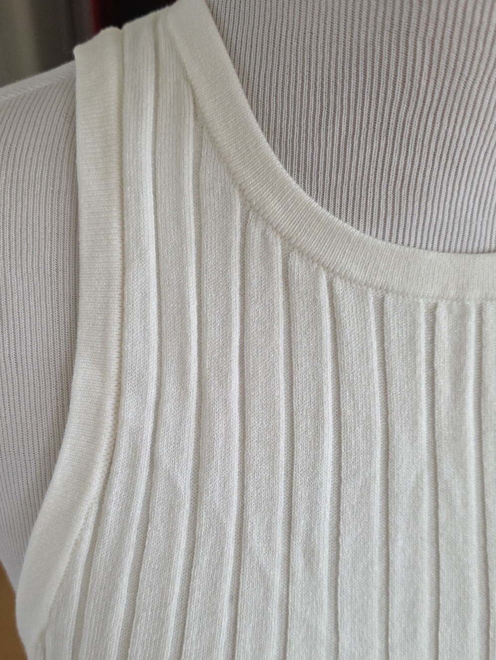 H&M Cream Ribbed Halter Tank Top - Picture 4 of 5